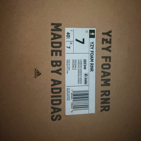 Adidas YZY Foam RNR Size 7